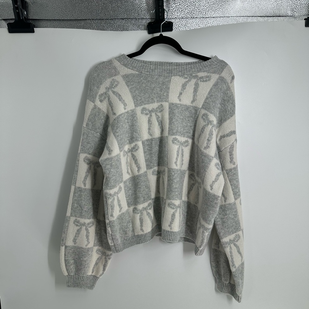 a new day Gray and Cream Checkerboard Bow Sweater